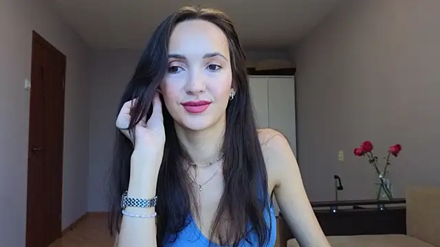 Lillian-Clark online show from 10-13-25, 08:25