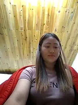 Snapshot of Dung_x chatting on 01-12-26, 02:11 Dung x online show from 01-12-26, 02:11