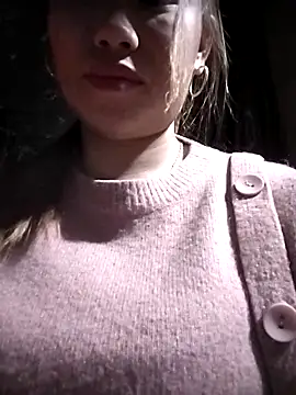 Snapshot of Dung_x chatting on 02-10-26, 01:15 Dung x online show from 02-10-26, 01:15