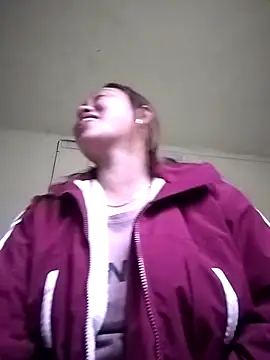 Snapshot of Dung_x chatting on 02-18-26, 02:51 Dung x online show from 02-18-26, 02:51