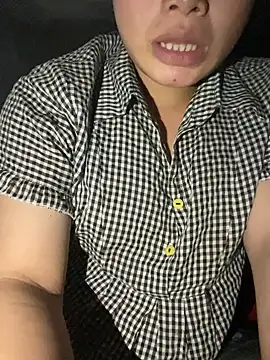 Van xx online show from 10-04-25, 02:15