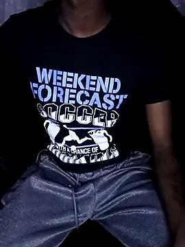 Romeo Favent online show from 11-17-25, 08:47