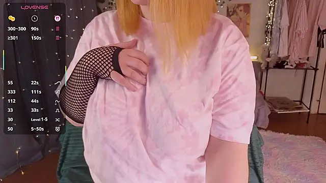 Snapshot of Aki_nohana chatting on 02-25-26, 09:24 Aki nohana online show from 02-25-26, 09:24