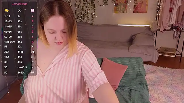 Snapshot of Aki_nohana chatting on 03-13-26, 08:26 Aki nohana online show from 03-13-26, 08:26