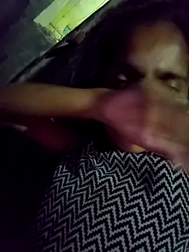 Snapshot of Saloni-Gupta chatting on 09-19-25, 06:30 Saloni-Gupta online show from 09-19-25, 06:30