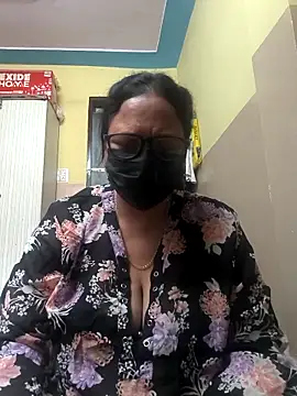 thehotlady online show from 04-29-26, 03:10