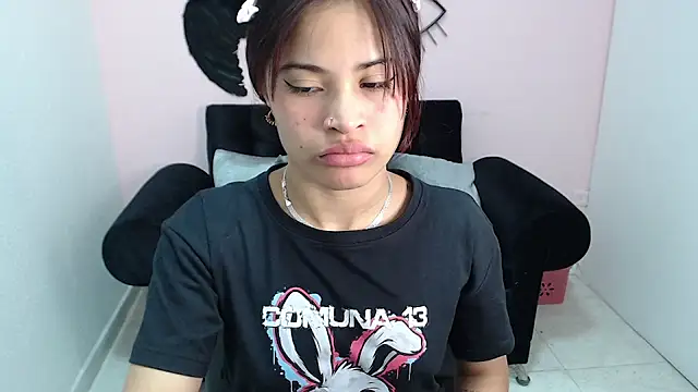 Snapshot of mia_sexgirl chatting on 10-10-25, 12:15 mia sexgirl online show from 10-10-25, 12:15