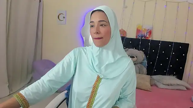 ShanaJamil online show from 03-16-26, 01:11