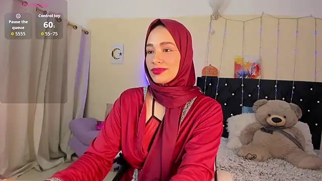 ShanaJamil online show from 04-10-26, 12:10