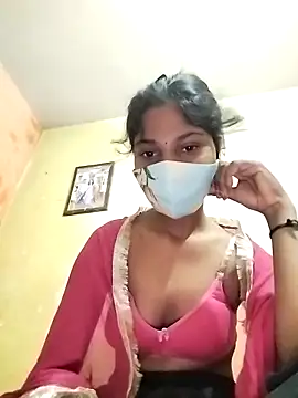 Snapshot of Rapunzal chatting on 09-15-25, 07:41 Rapunzal online show from 09-15-25, 07:41