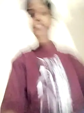 Snapshot of Rapunzal chatting on 11-25-25, 05:46 Rapunzal online show from 11-25-25, 05:46