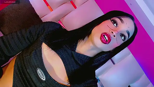 JessiscaWalker online show from 11-18-25, 07:29