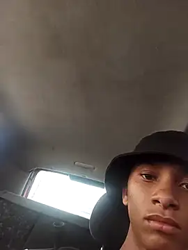 Snapshot of IssuedEcho chatting on 03-04-26, 01:17 IssuedEcho online show from 03-04-26, 01:17