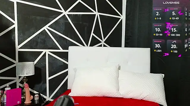 Snapshot of Victoriaa_Zans chatting on 09-18-25, 11:23 Victoriaa Zans online show from 09-18-25, 11:23