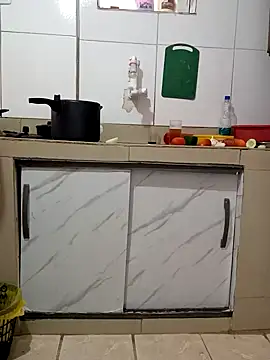 Snapshot of Rosabela04 chatting on 10-03-25, 01:52 Rosabela04 online show from 10-03-25, 01:52