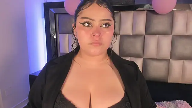 Snapshot of abbiecollins_js chatting on 11-28-25, 03:53 abbiecollins js online show from 11-28-25, 03:53