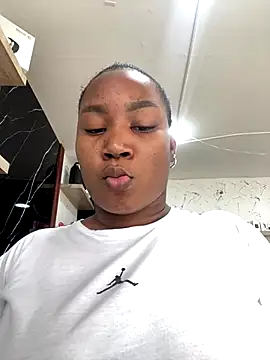 Karol sexy23 online show from 10-24-25, 02:46