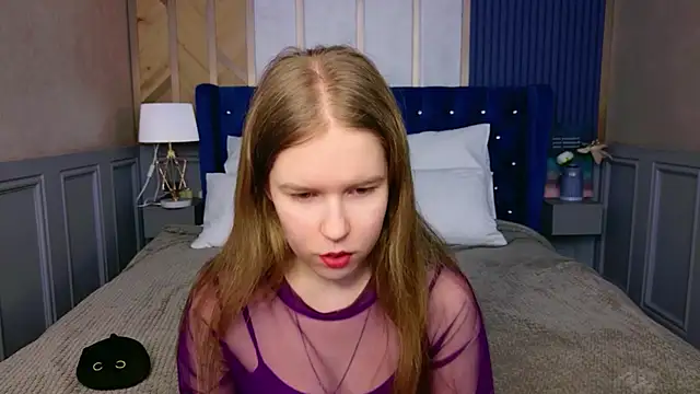 Snapshot of Alida_Brice chatting on 02-04-26, 05:46 Alida Brice online show from 02-04-26, 05:46