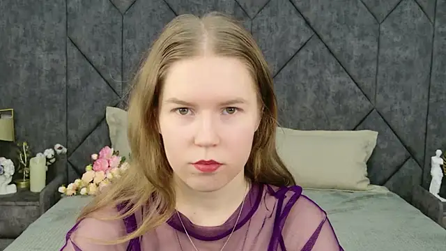 Snapshot of Alida_Brice chatting on 02-17-26, 10:45 Alida Brice online show from 02-17-26, 10:45