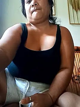 Snapshot of slutty_pinay12 chatting on 01-13-26, 01:22 slutty pinay12 online show from 01-13-26, 01:22