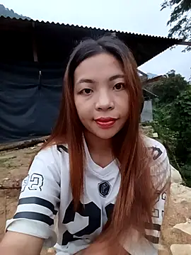 Snapshot of -Miu-98 chatting on 10-13-25, 10:54 -Miu-98 online show from 10-13-25, 10:54