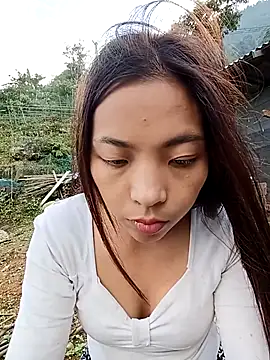 Snapshot of -Miu-98 chatting on 10-27-25, 02:26 -Miu-98 online show from 10-27-25, 02:26