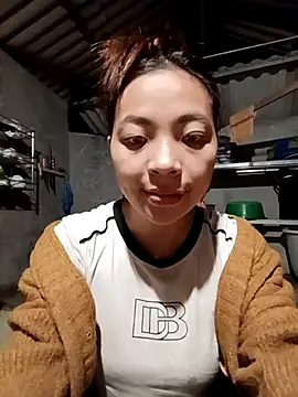 Snapshot of -Miu-98 chatting on 11-22-25, 10:31 -Miu-98 online show from 11-22-25, 10:31