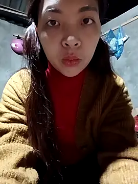 Snapshot of -Miu-98 chatting on 12-18-25, 10:38 -Miu-98 online show from 12-18-25, 10:38