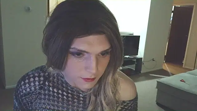 EnbyGamerChick online show from 09-15-25, 02:44