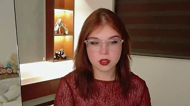 Lilith Bonheur online show from 06-28-26, 09:10