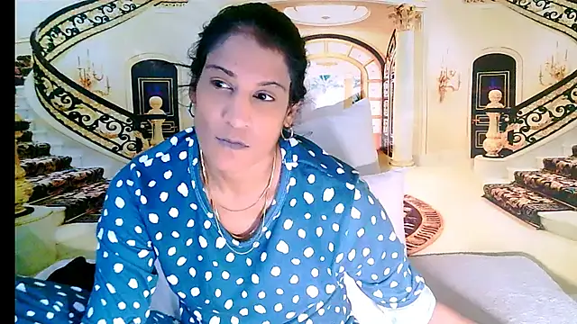 Snapshot of IndianSexcSmyle chatting on 05-19-26, 05:08 IndianSexcSmyle online show from 05-19-26, 05:08
