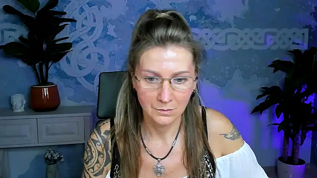 UmaSpace online show from 09-22-25, 01:57