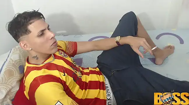 Snapshot of kingfm chatting on 12-07-24, 09:33 kingfm online show from 12-07-24, 09:33