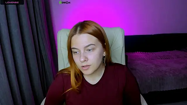 Snapshot of red__dizzy chatting on 09-23-25, 08:34 red dizzy online show from 09-23-25, 08:34