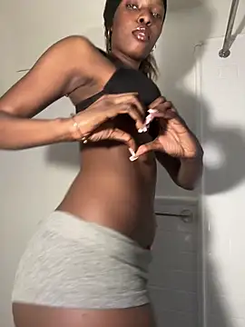 Snapshot of Oceanababe21 chatting on 03-21-26, 03:55 Oceanababe21 online show from 03-21-26, 03:55