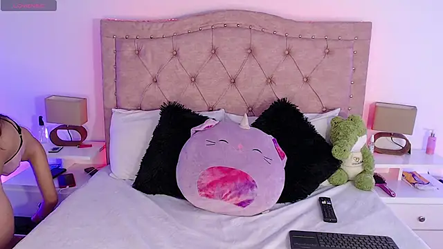 sweet caandyy online show from 09-24-25, 10:13