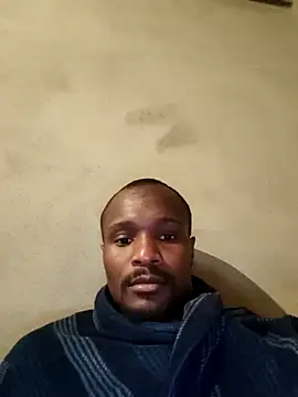 Snapshot of BlackXhosaStallion chatting on 10-18-25, 12:17 BlackXhosaStallion online show from 10-18-25, 12:17