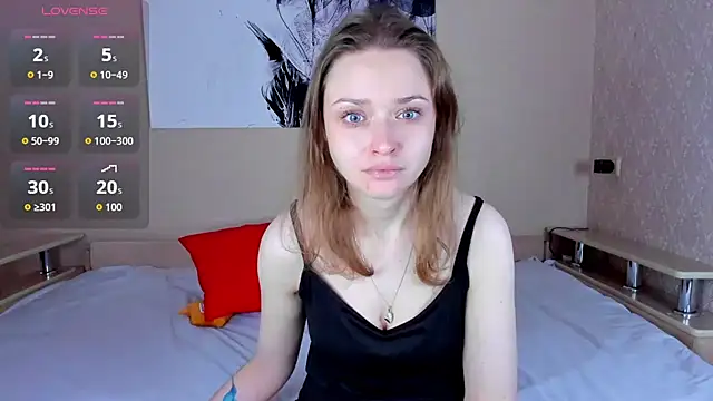Snapshot of Linda_Bryant-Eva chatting on 10-03-25, 08:55 Linda Bryant-Eva online show from 10-03-25, 08:55