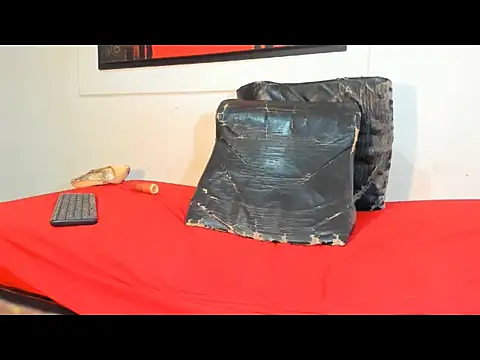 valeriapinkxx online show from 11-05-25, 08:20