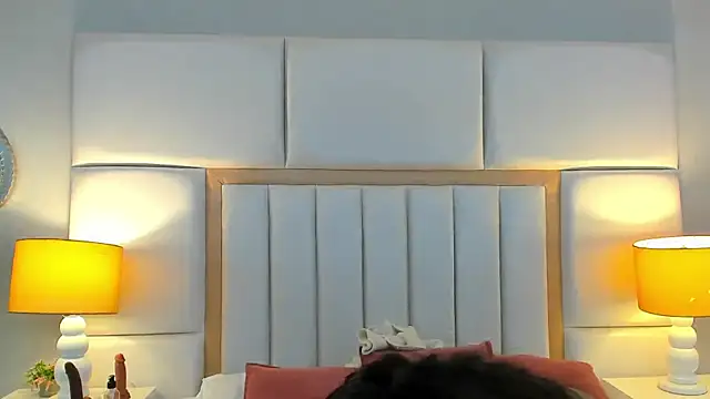 LaylaaDoll online show from 01-06-26, 07:17