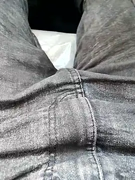 Snapshot of lickingspecilist chatting on 11-05-25, 10:48 lickingspecilist online show from 11-05-25, 10:48