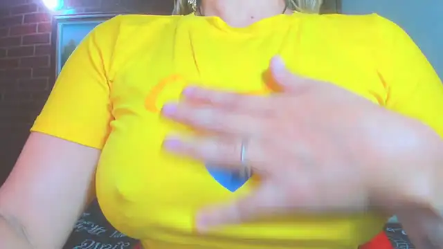 LatinaMature  online show from 06-08-26, 10:26