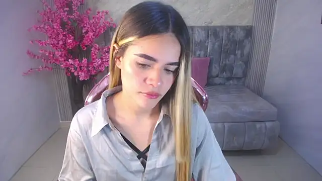 lilith4 s online show from 10-06-25, 08:17