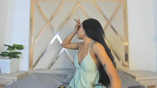 angelkyraasm online show from 07-24-26, 01:09