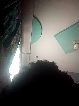 Snapshot of Naughty_gaurav chatting on 09-21-25, 10:28 Naughty gaurav online show from 09-21-25, 10:28