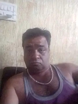 Snapshot of Naughty_gaurav chatting on 11-02-25, 07:05 Naughty gaurav online show from 11-02-25, 07:05