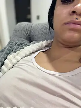 Isabella-Teen online show from 04-11-26, 02:05