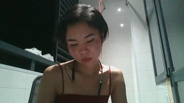 Snapshot of JennyCarpenter chatting on 09-25-25, 06:11 JennyCarpenter online show from 09-25-25, 06:11