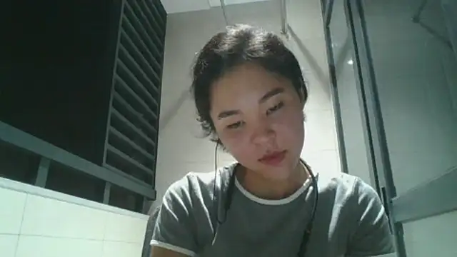 Snapshot of JennyCarpenter chatting on 10-15-25, 11:32 JennyCarpenter online show from 10-15-25, 11:32