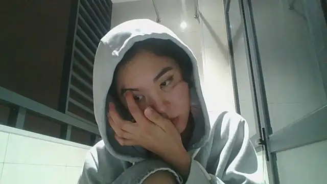 Snapshot of JennyCarpenter chatting on 10-18-25, 11:11 JennyCarpenter online show from 10-18-25, 11:11